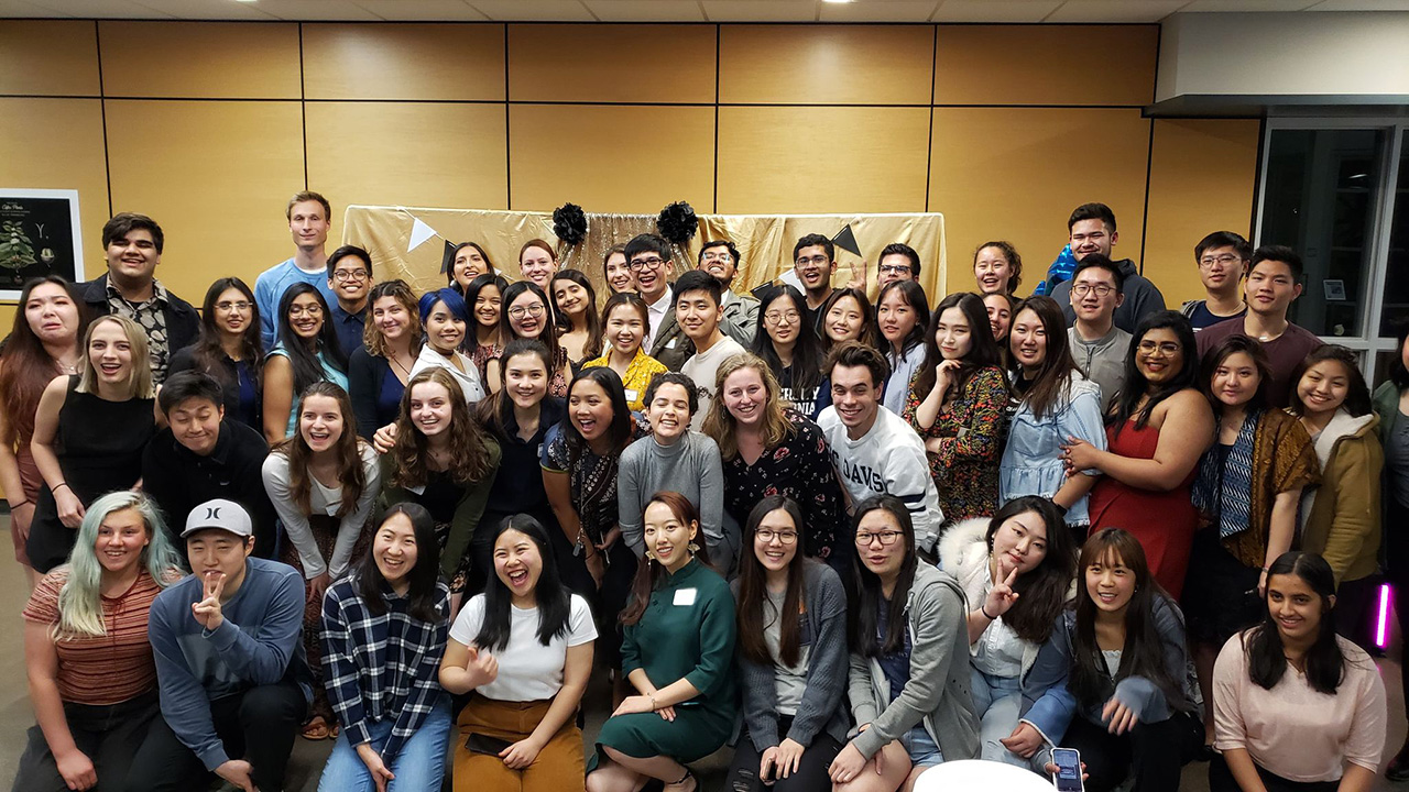 Group shot of student in the International Center