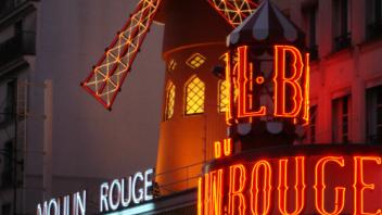 UC Davis Study Abroad, Summer Abroad France_Americans Program, Photo Album, Image 5