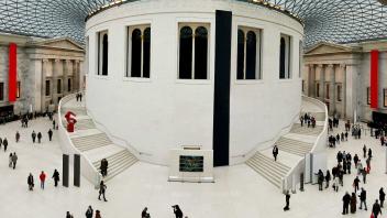 UC Davis Study Abroad, Quarter Abroad UK_LSE Program, Photo Album, Image 3