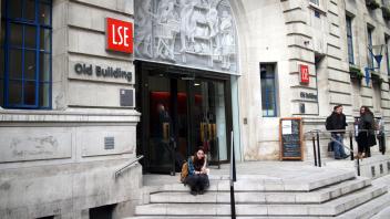 UC Davis Study Abroad, Quarter Abroad UK_LSE Program, Photo Album, Image 17