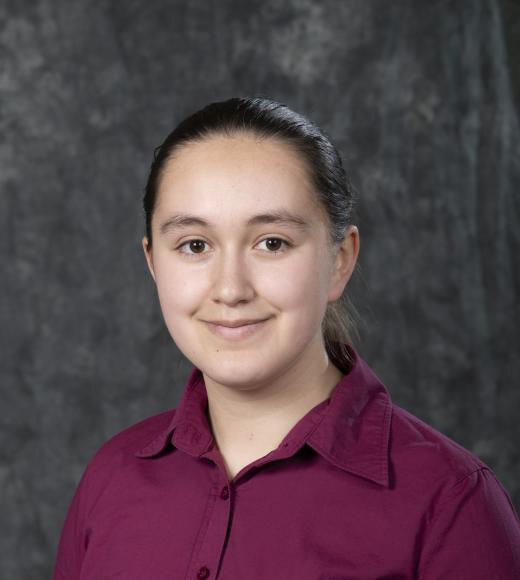 Isabel Alba Headshot